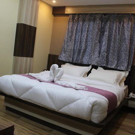 Hotel Oak Namchi Экстерьер фото