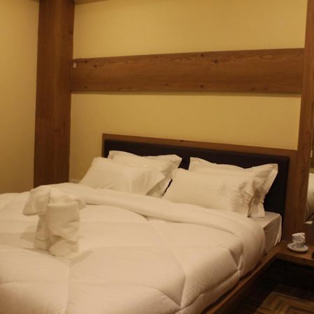 Hotel Oak Namchi Экстерьер фото