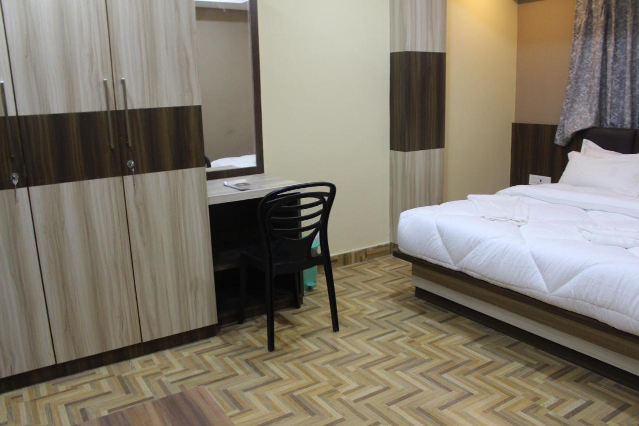Hotel Oak Namchi Экстерьер фото