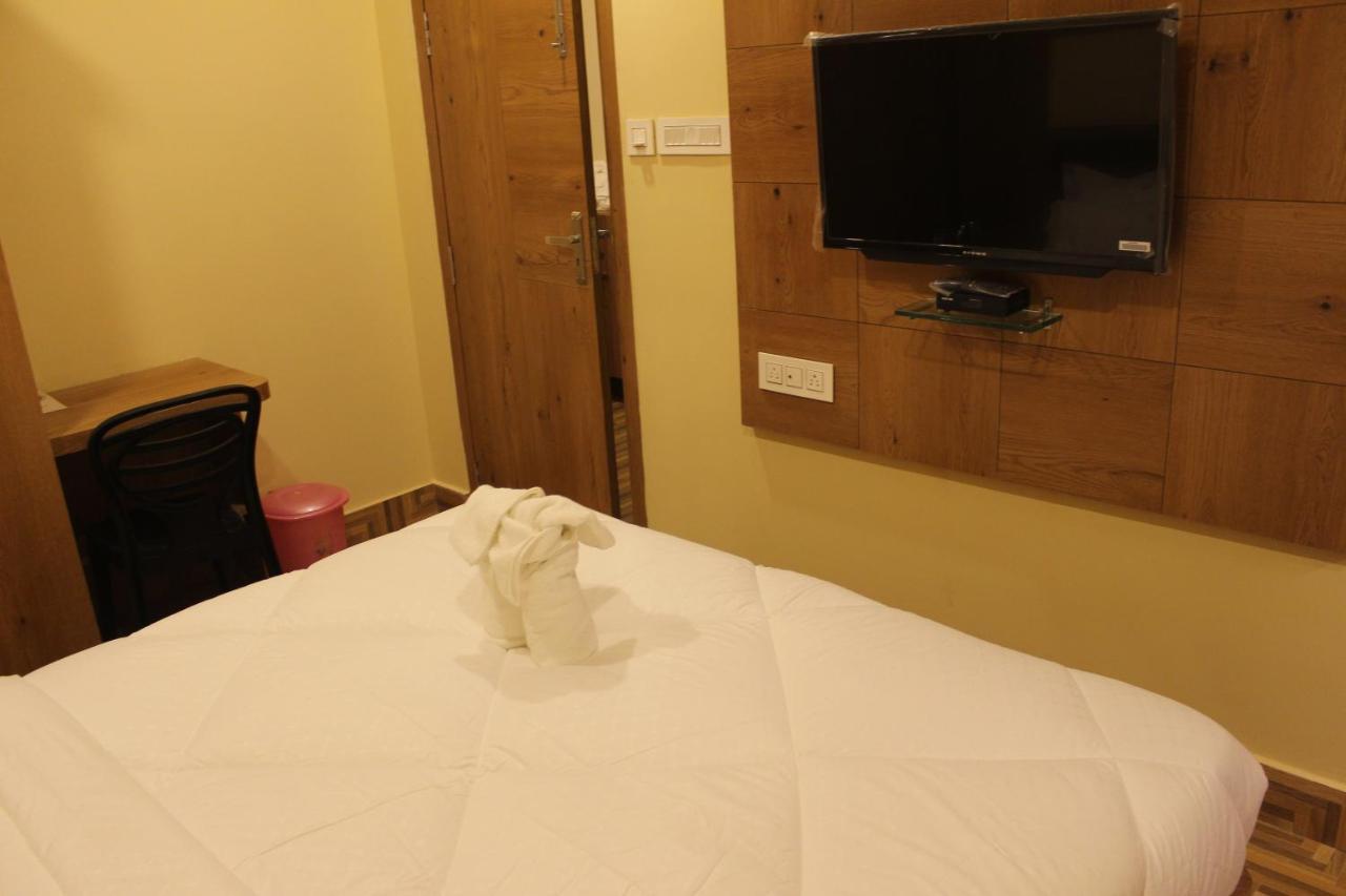 Hotel Oak Namchi Экстерьер фото