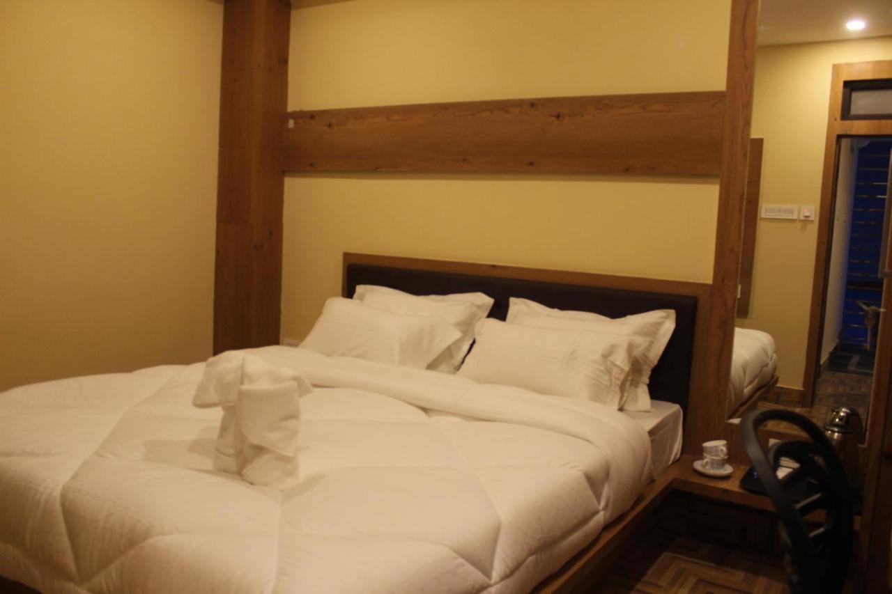 Hotel Oak Namchi Экстерьер фото
