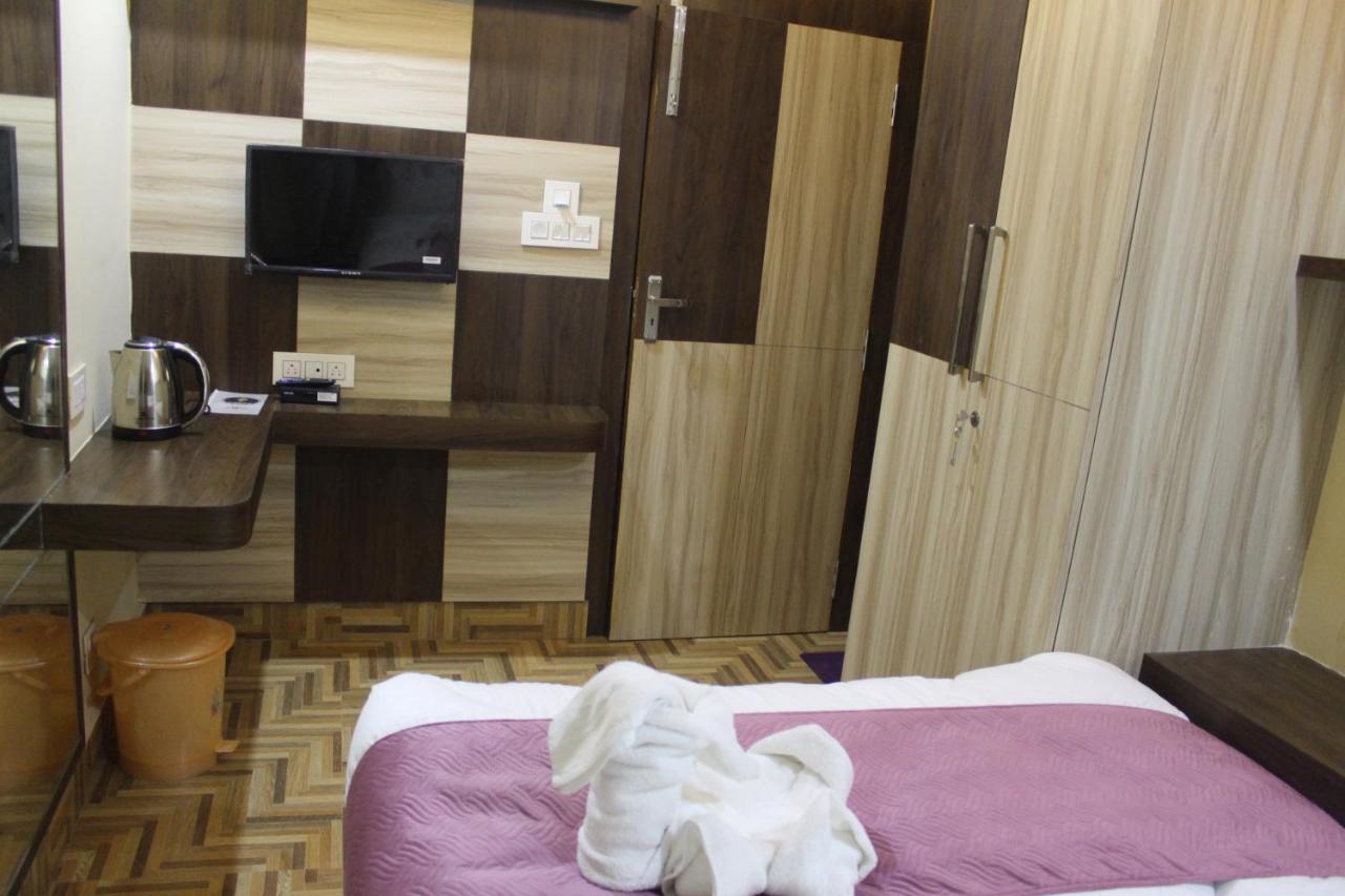 Hotel Oak Namchi Экстерьер фото
